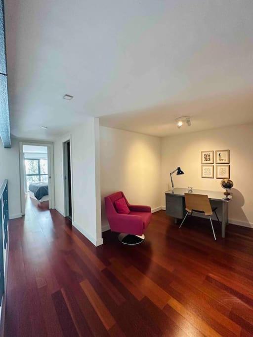 Apartamento Guadalquivir Siviglia Esterno foto
