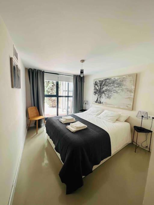 Apartamento Guadalquivir Siviglia Esterno foto