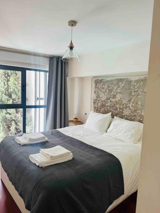 Apartamento Guadalquivir Siviglia Esterno foto