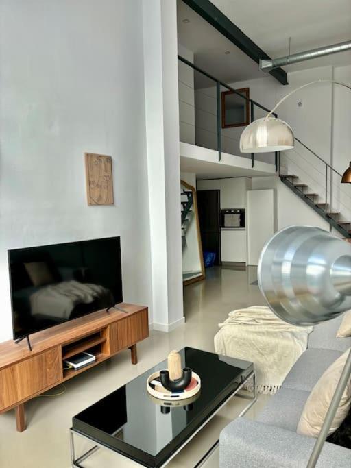 Apartamento Guadalquivir Siviglia Esterno foto